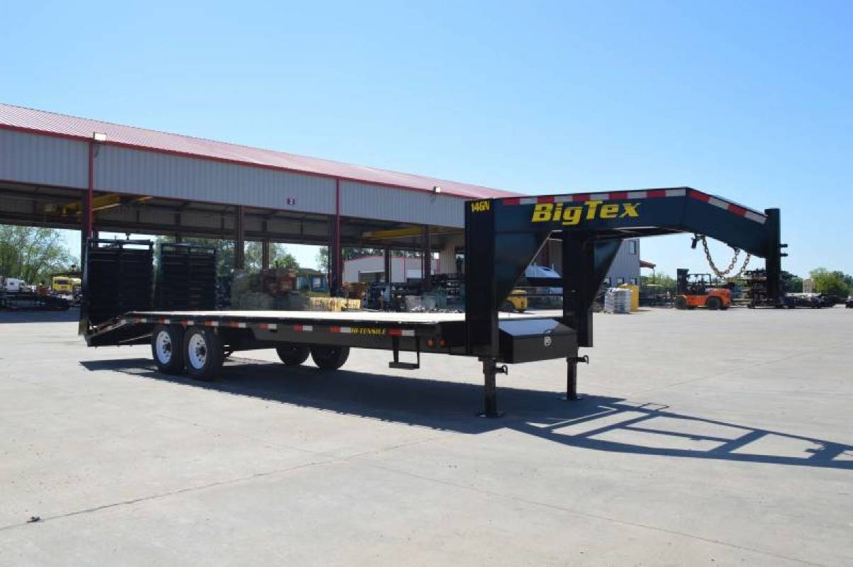 Tandem Axle Gooseneck Trailer