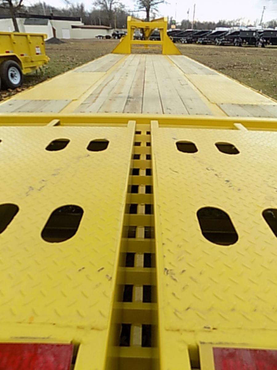 ***RENTAL***Big Tex 22GN-25+5 Mega Ramp Gooseneck Trailer for Rent image 7