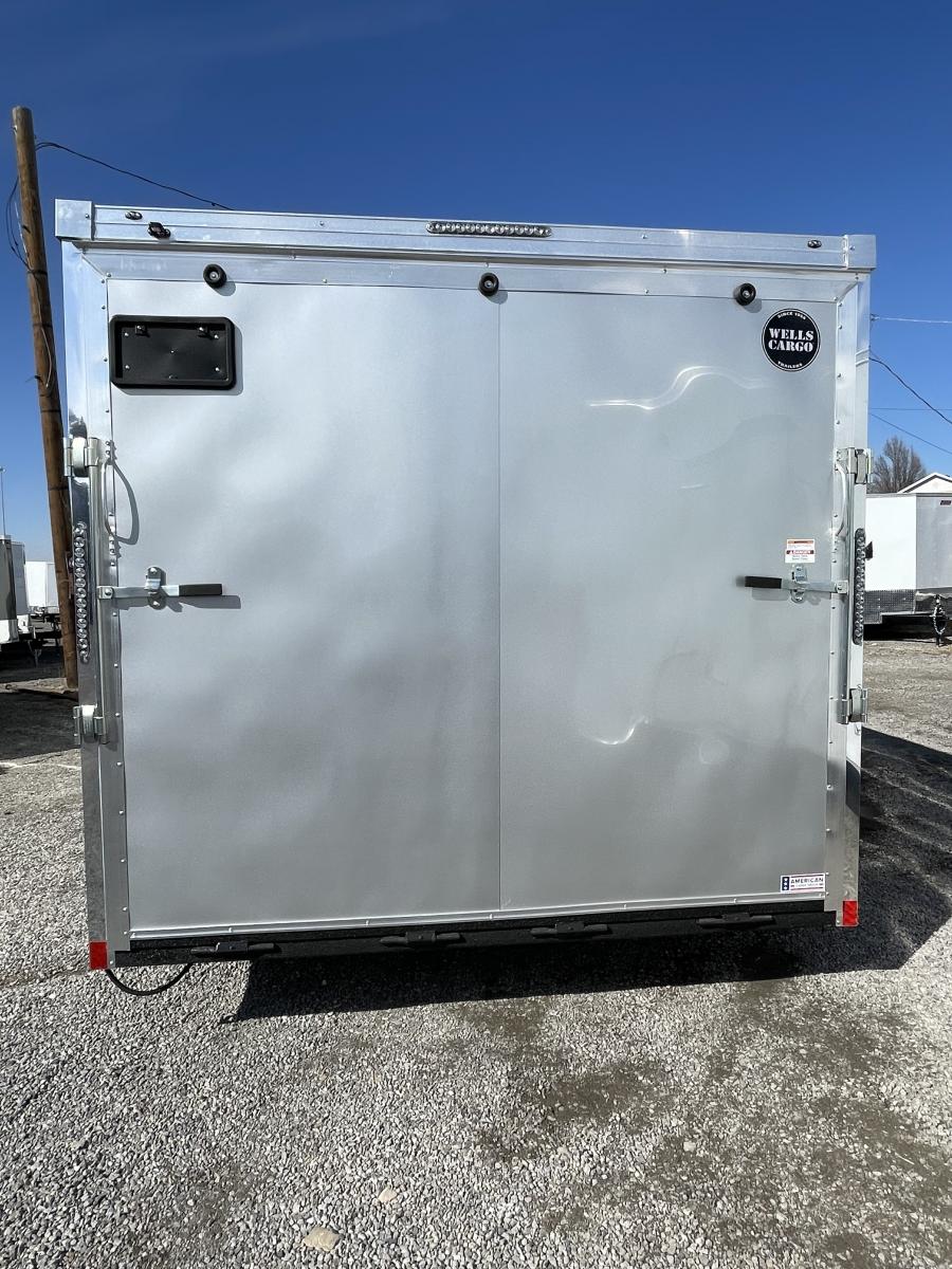 REVV RACE TRAILER 85X24 WELLS CARGO image 2