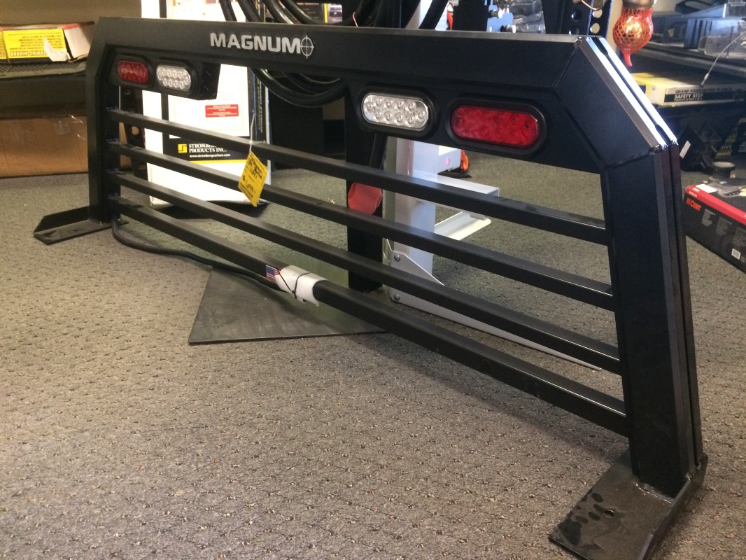 F3 Magnum Low Pro Headache Rack