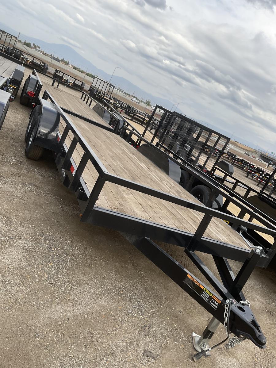 WHUT WORK HORSE 10K 7X18 TANDEM AXL UTILITY TRAILER VALUE Big Tex