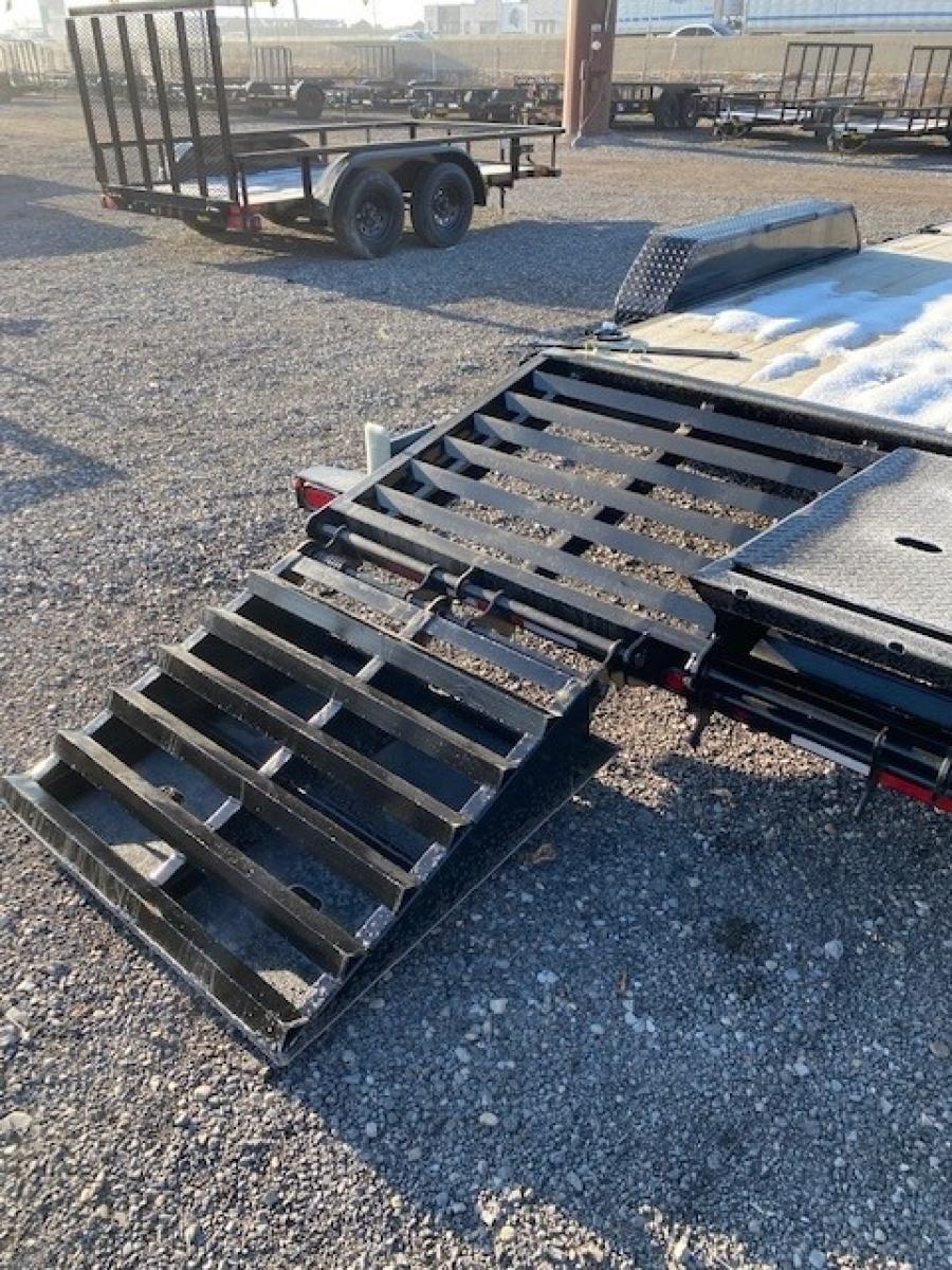 Big Tex 14ET-MR 14K TAND EQUIP W/DT 83×20 MR DVT Mega Ramps, Black image 5