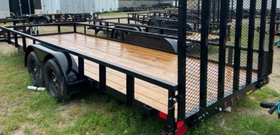 2023 Big Tex Tandem Axle Extra Wide Pipe Top Utility Trailer 83”x 20’ w/4’ Dual Spring Assisted Gate, Spare Tire Mount, Brakes image 3