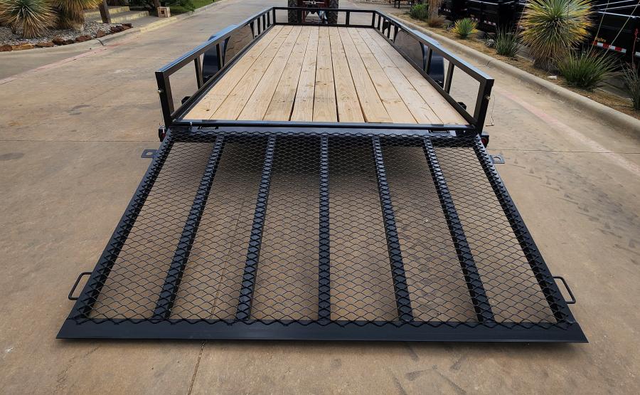 Big Tex 70PI 7K TAND PIPE UTL 83″x18 4RG SPMT BRK2 BK image 4