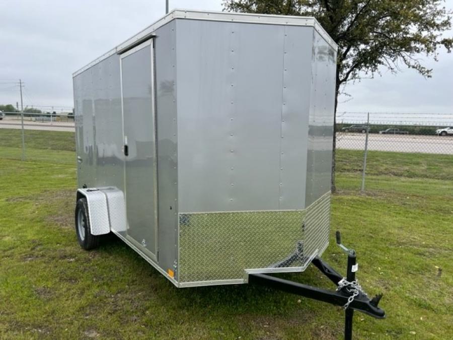 CSCB CARGO EXP. XL V-NOSE SI2 SV RAMP DOOR STND 66″ HT image 0