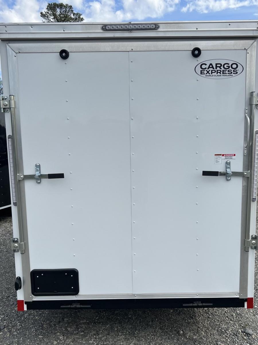 CSCB CARGO EXP. XL V-NOSE SI2 WT RAMP DOOR STND 66″ HT image 2