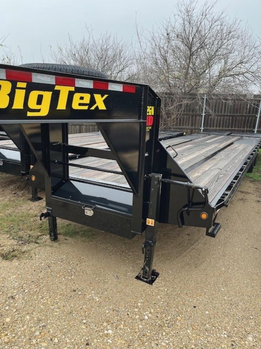 ***ON CLEARANCE*** Big Tex 22GN-28BK+5MR (102″W x 28′ Deck + 5′ Mega Ramp, Dual Wheel Tandem Axle Gooseneck Trailer with Spare Tire Mount) image 1