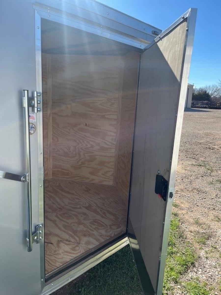 ***ON CLEARANCE*** Stallion Enclosed Cargo Trailer, (6’W x 10’L Single Axle, V-Nose, Side Door, Ramp Door, Silver, 6’H, No Tie Down Rings Inside) image 6