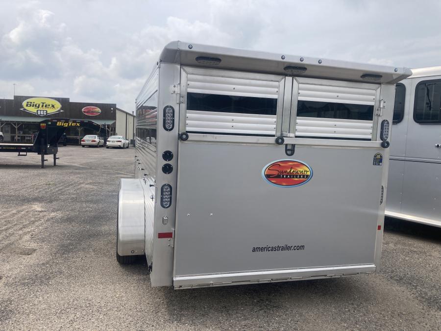 16+ Cattle Trailer Porch Light