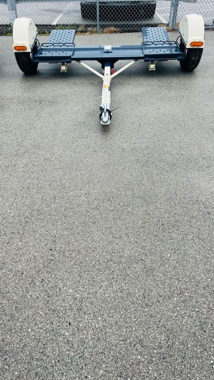 Master Tow 80TH 80T  TOW DOLLY W/LED LIGHTS ALUM WHEELS W/RADIAL TIRES image 1