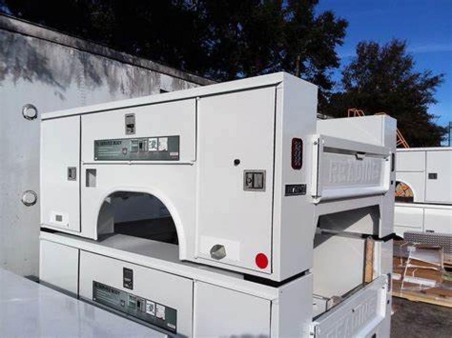 CMTB  SVC BODY WHITE SRW BY READING image 0