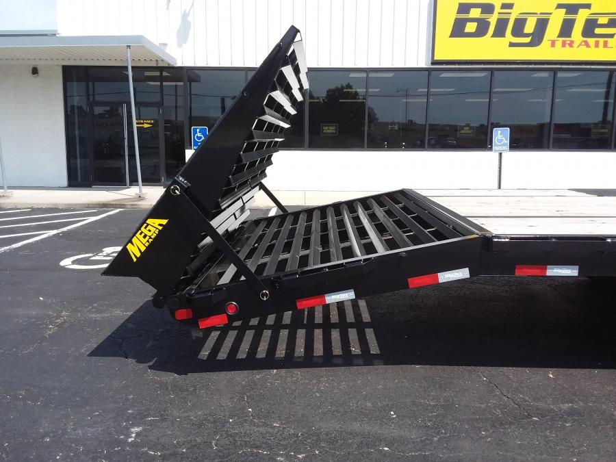 Big Tex 25GN 102″ x 35 + 5 Tandem Dual Wheel Gooseneck image 2