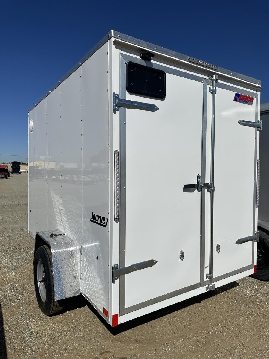 KP72 JOURNEY 6 x 10 FLAT TOP V NOSE ENCLOSED 7K image 1