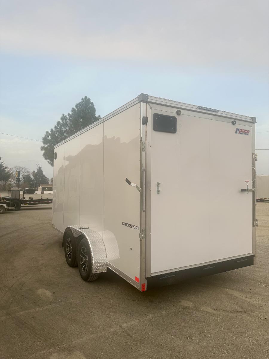 K841 7X16 CARGO SPORT FLAT TOP AERO WEDGE ENCLOSED CARGO Big Tex