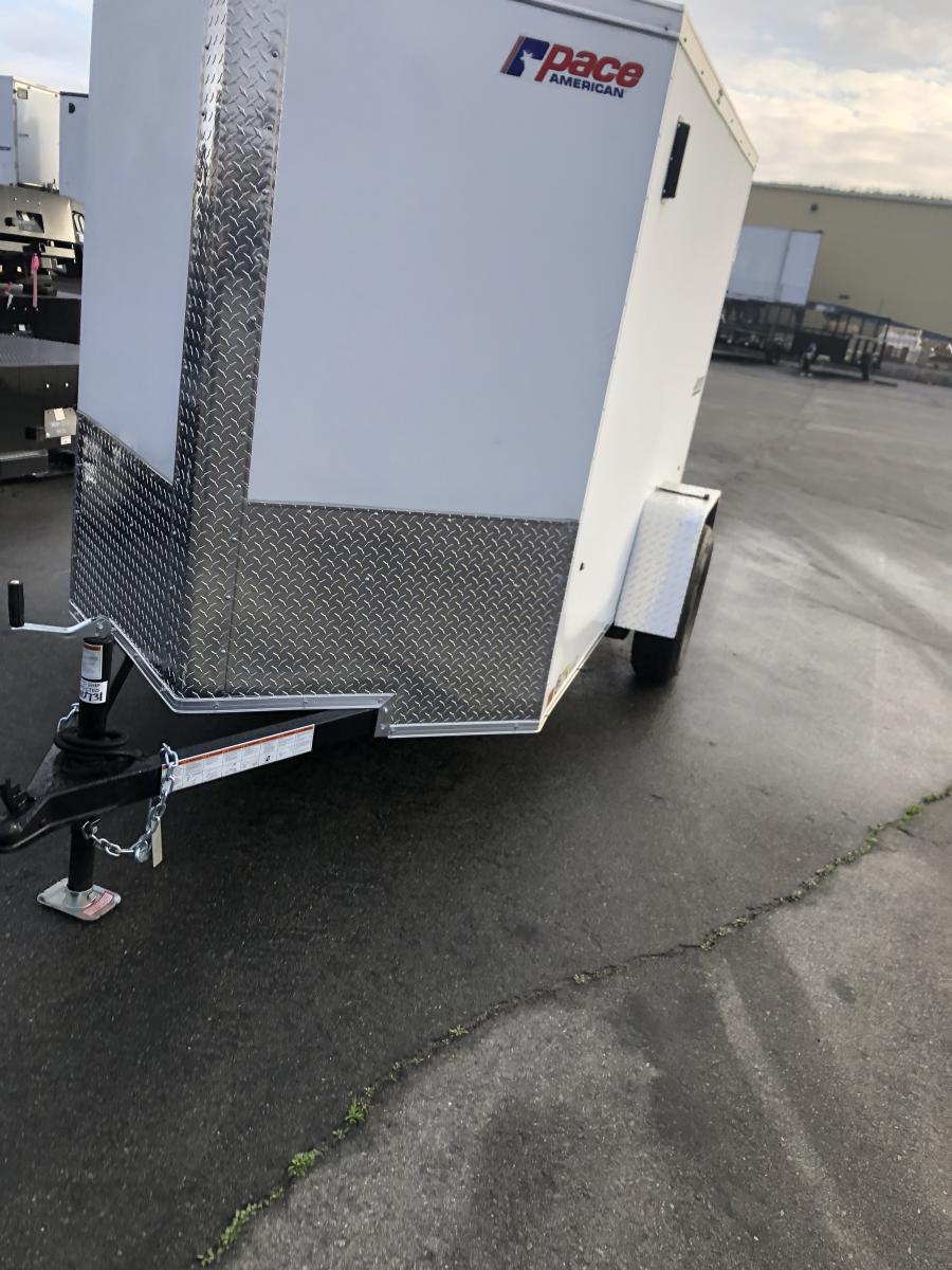 LP11 5X8 JOURNEY SE FLAT TOP SLOPED VNOSE ENCLOSED 3K Image 0