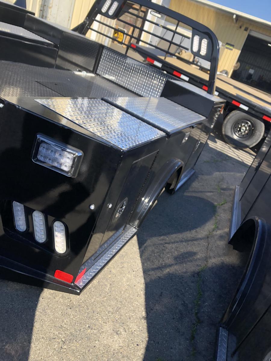 CMTB TM TB TM 94/97/60/34 4500 GMSD DLX, OPB, WL,6R,24K REAR HITCH Image 1