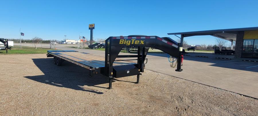 2024 Big Tex 14GN-25D5A-MRBK 15,900# (102″x20’+5’) Single Wheel Tandem Axle Gooseneck, 5’Cleated Dovetail W/5’Double Hinged, Spring Assisted Flip-Over MEGA RAMPS image 0