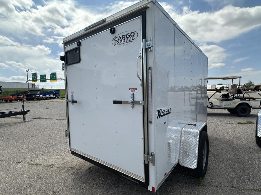 2024 LOOK Trailers 5X10 JOURNEY FLAT TOP VNOSE CARGO 3K white image 2