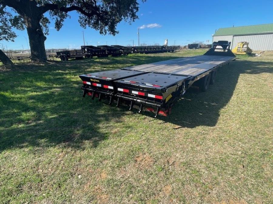 Big Tex 22GN, Gooseneck, 102″ x 35′, 23.9K, Dovetail, Mega Ramps image 3