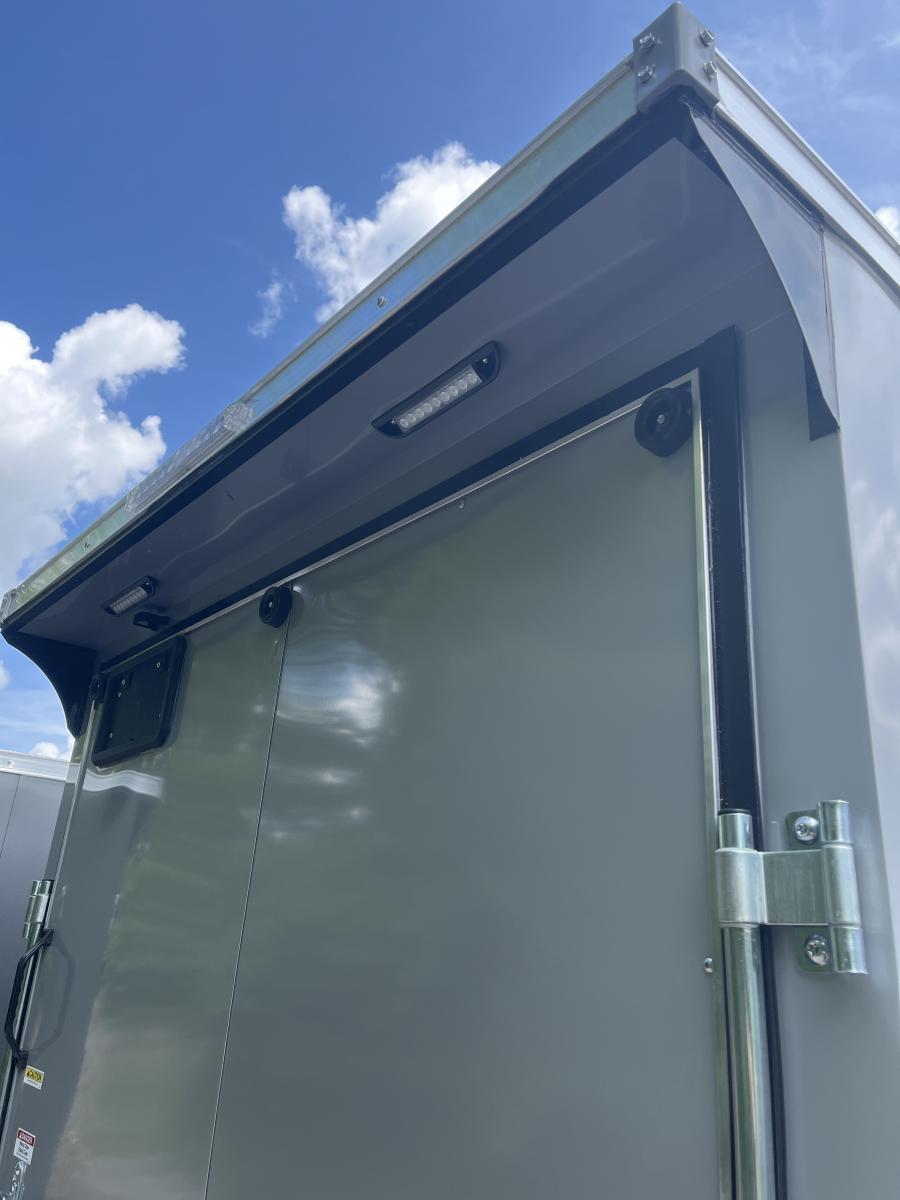 DLXV DELUXE V NOSE 6X10 SA SV RAMP DOOR STANDARD +6HT Image 3