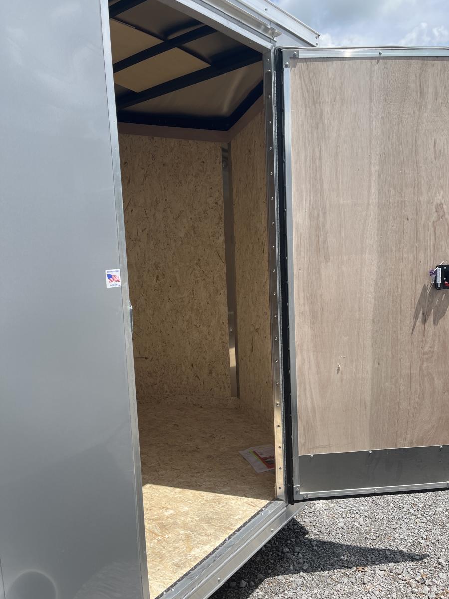 DLXV DELUXE V NOSE 6X10 SA SV RAMP DOOR STANDARD +6HT Image 3