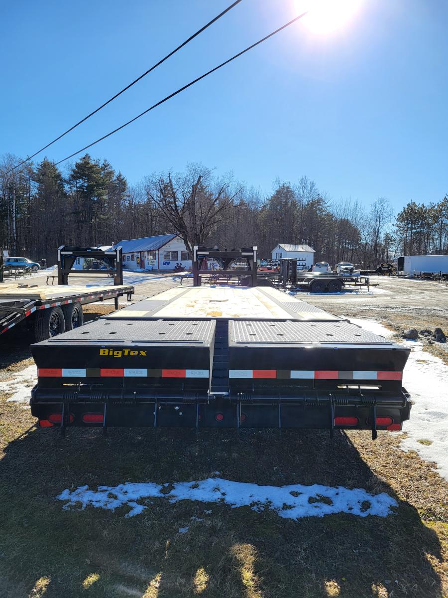 Big Tex 14GN, Gooseneck, 102″ x 30′, 15.9K, Dovetail, Mega Ramps image 2