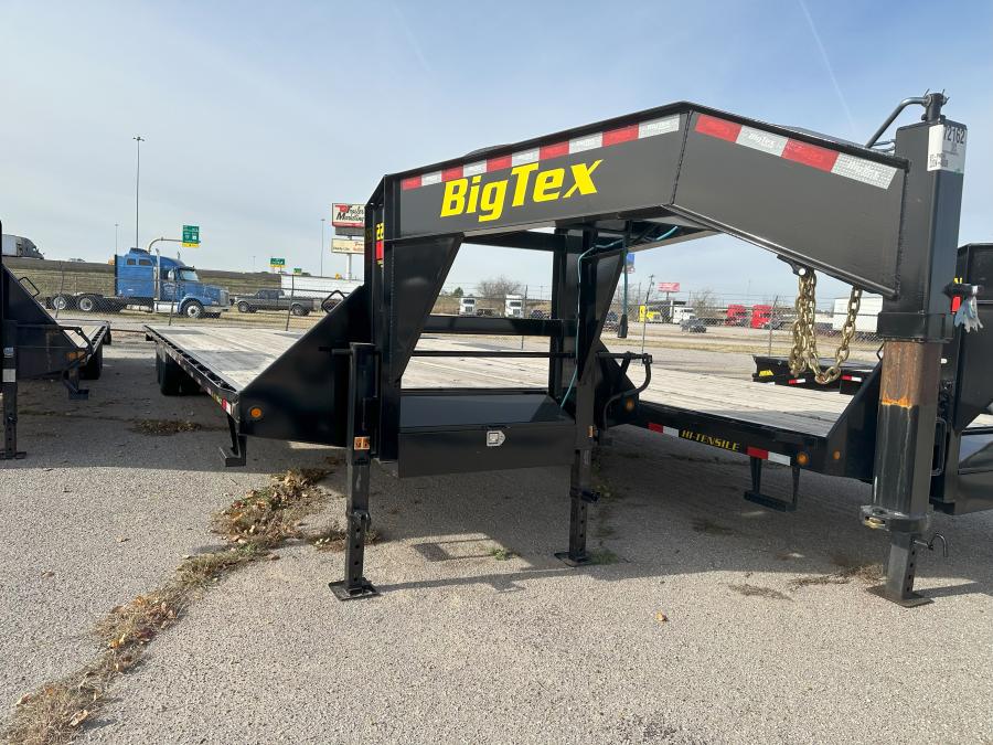 USED 2023 Big Tex 22GN Dual Tandem 10ks Gooseneck with spare tire.  102"x40' Flat with 8' Slide In Ramps Image 1