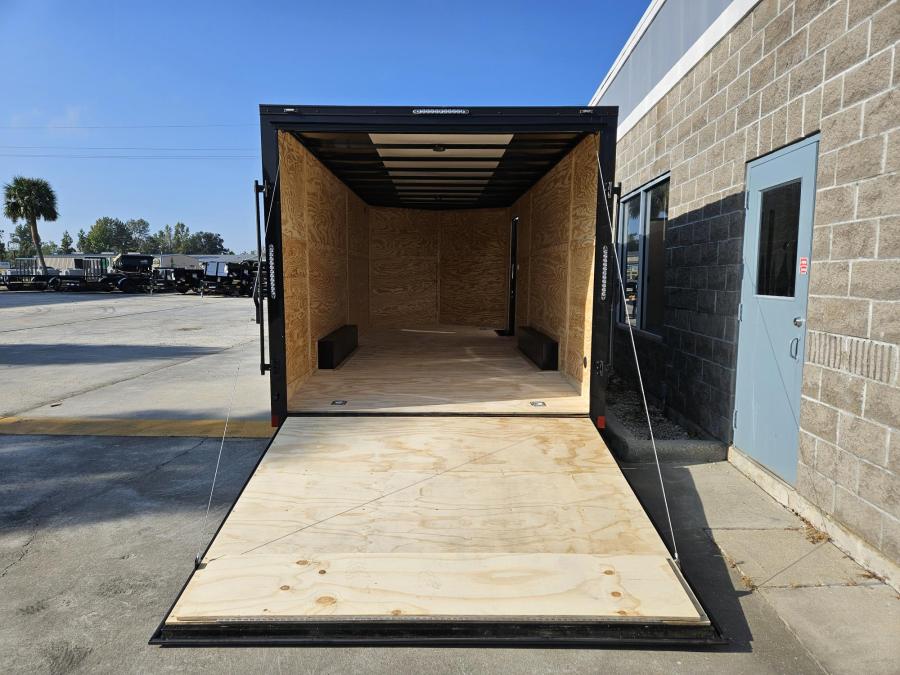 STAS STALL 8.5X20 5.2K BLACK  +6 CH image 1