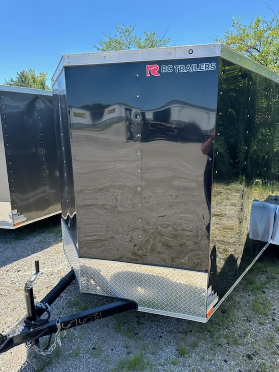 RDLX RDLX 5 x 8 SA FLAT TOP WEDG ENCLOSED TRAILER BY RC Image 2