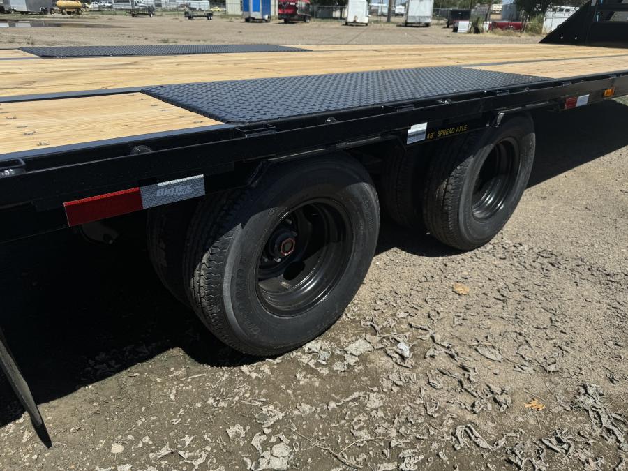 Big Tex 22GN, Gooseneck, 102" x 40', 23.9K, Dovetail, Mega Ramps Image 0