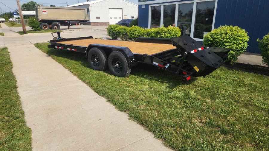 Big Tex 14EH, Equipment, 83" x 18', 15.4K, Dovetail, Mega Ramps, X-Series Image 7