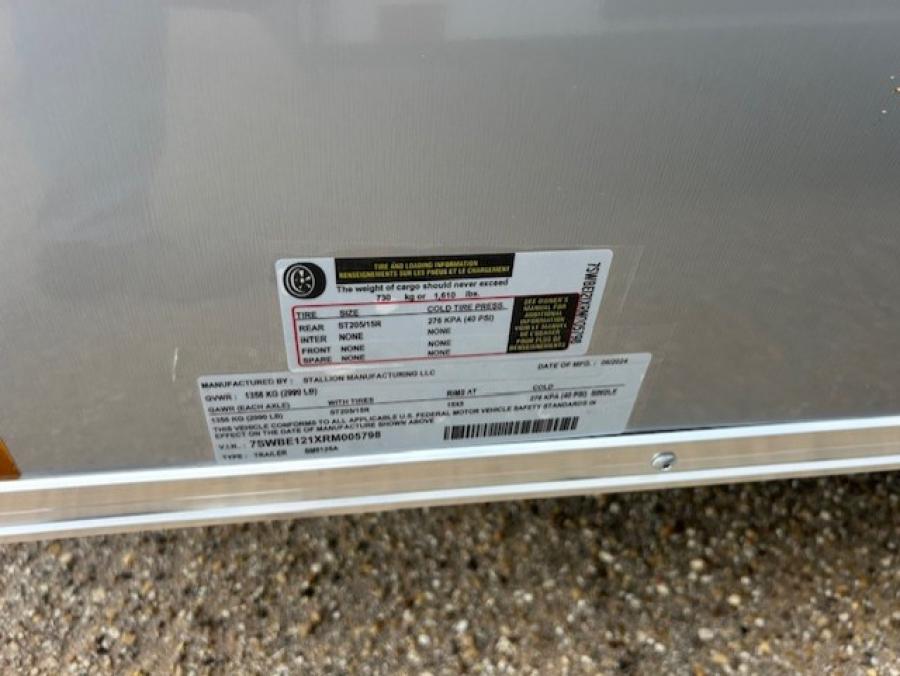 STAS STALL 6X12 X6'6" SA SILVER RAMP DOOR STD Image 4