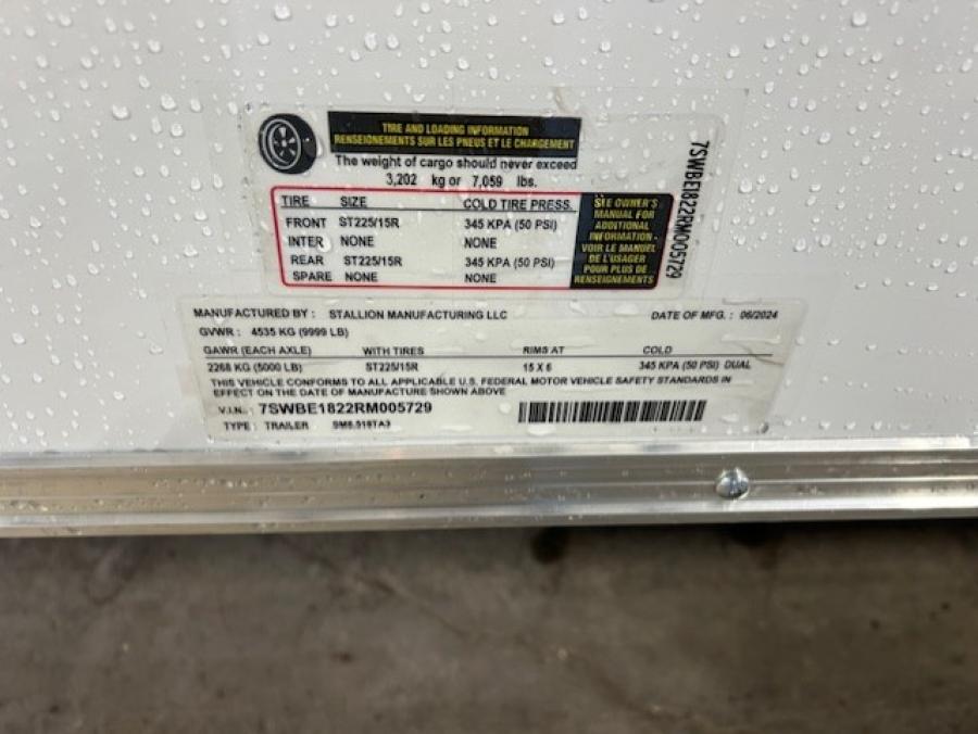 STAS STALL 8.5X18 X6'6" TA WHITE RAMP DOOR STD Image 2