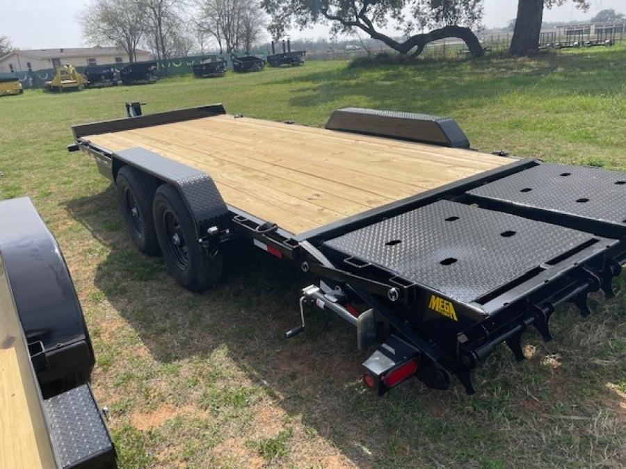 Big Tex 14EH, Equipment, 83″ x 18′, 15.4K, Dovetail, Mega Ramps, X-Series image 3