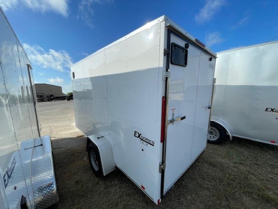 K721 CARGO EXPRESS EX DLX SLOPED VNOSE 6X12 SA ENCLOSED TRAILER Image 0
