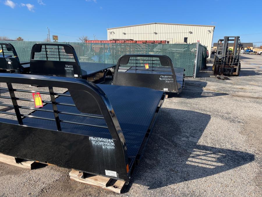 CM RD TB RD 114/97/84/34 4500 GMSD TC, 6R, 24K REAR HITCH Image 2