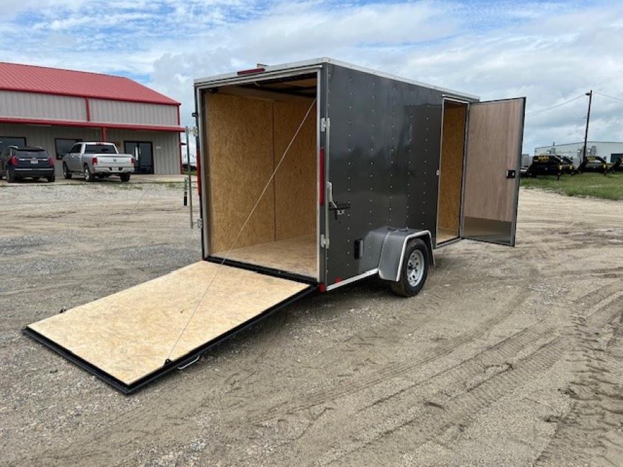 CARGO EXPRESS 6X12 SA ENCLOSED TRAILER Image 2