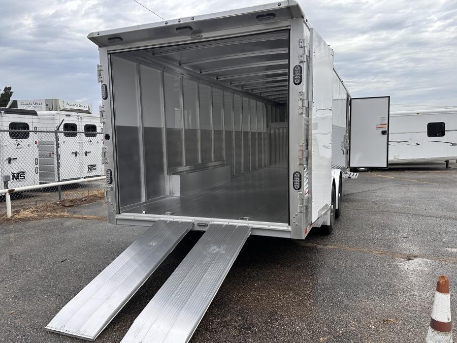 2025 Aluminum Workhorse 8'x24' Gooseneck Cargo Image 3