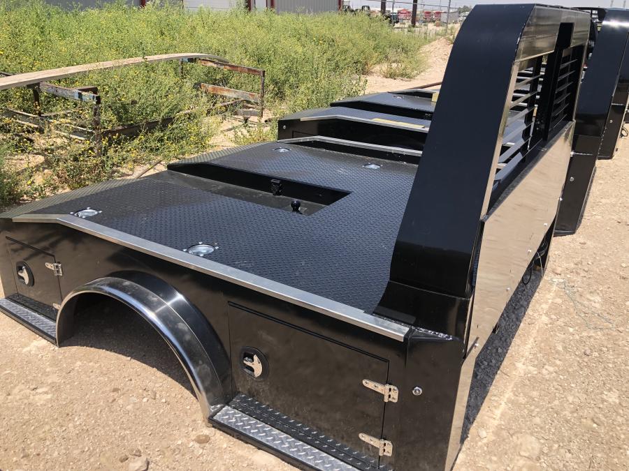 CM RD ONY 2017FORD TKO 86"x97" 56CA40FWDW 4BX Image 1