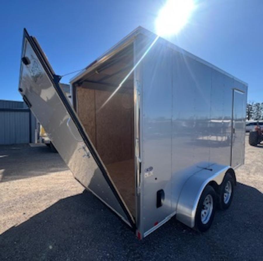2025 Cargo Express Silver 7X14 DLX Flat Top V-nose Enclosed Cargo Image 3