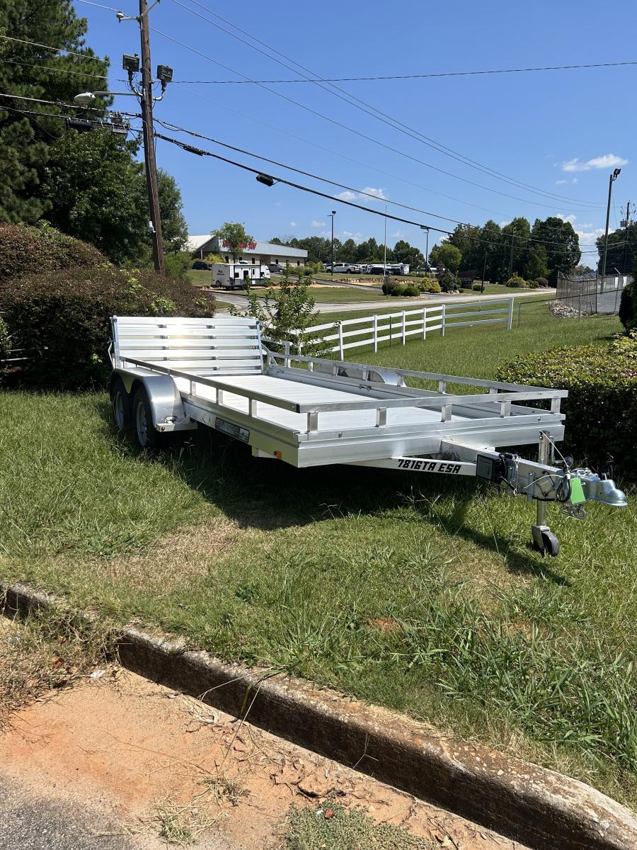 Aluma 7816 78"X192" BED ES SERIES Trailer, Tandem Axle Image 0