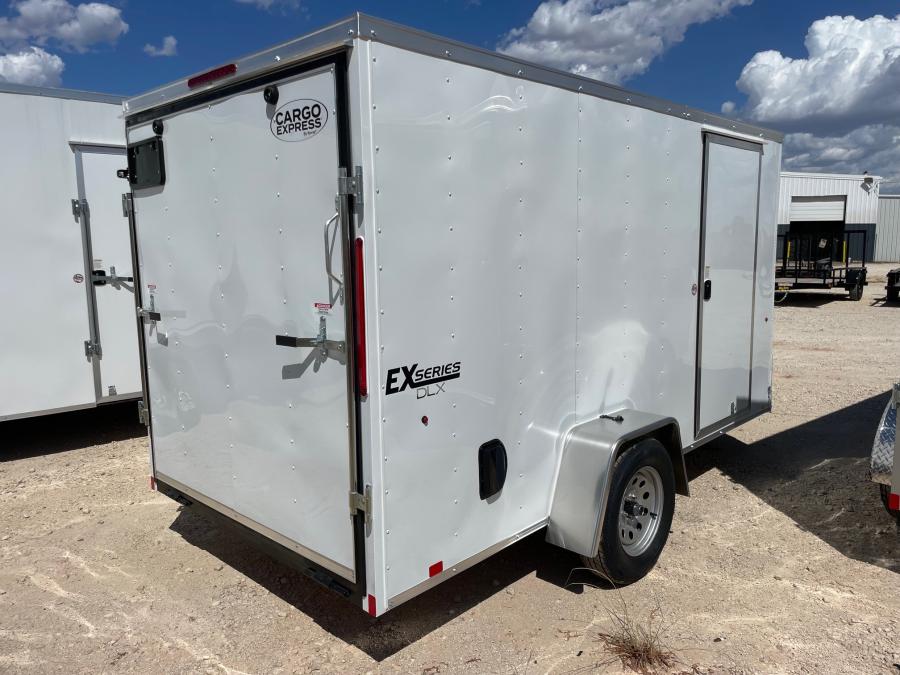 K721 CARGO EXPRESS EX DLX SLOPED VNOSE 6X12 SA ENCLOSED TRAILER Image 1