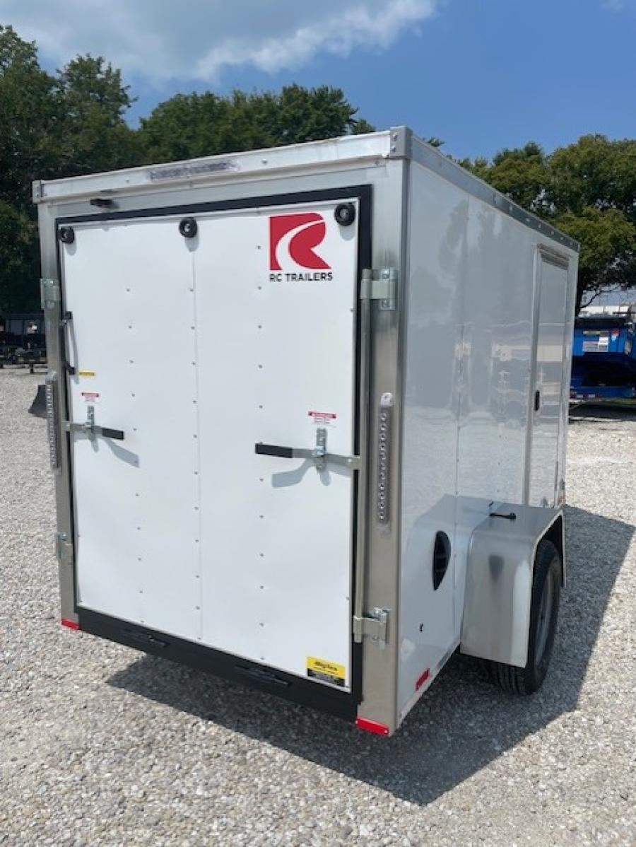 RC Trailers RWT 5 x 10 Enclosed Trailer Image 2