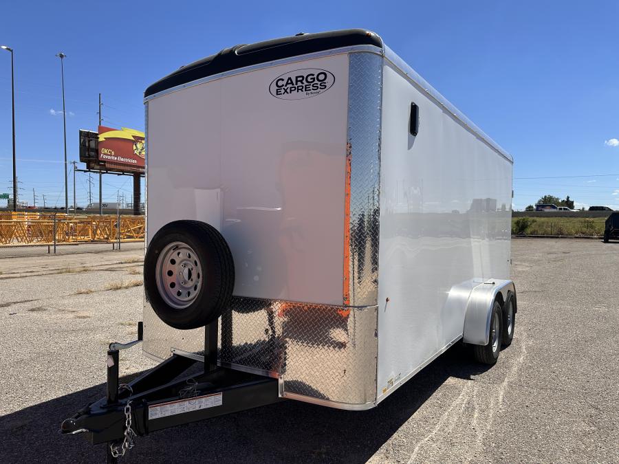 7x16  XL SE ROUND TOP  ENCLOSED CARGO 7K Image 0