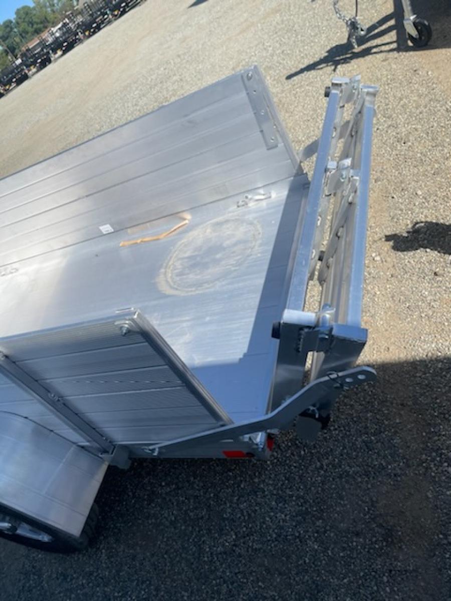 Aluma 548S Aluma 4.5 x 8 Single Axle STRAIGHT TAILGATE Image 1
