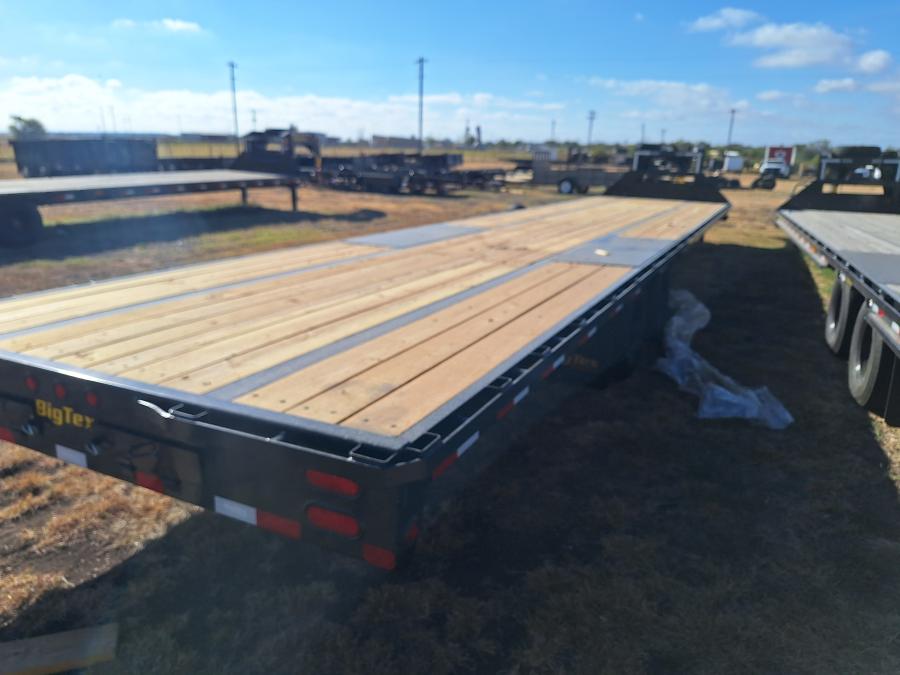 Big Tex 22GN, Gooseneck, 102" x 40', 23.9K, Straight Deck Image 1