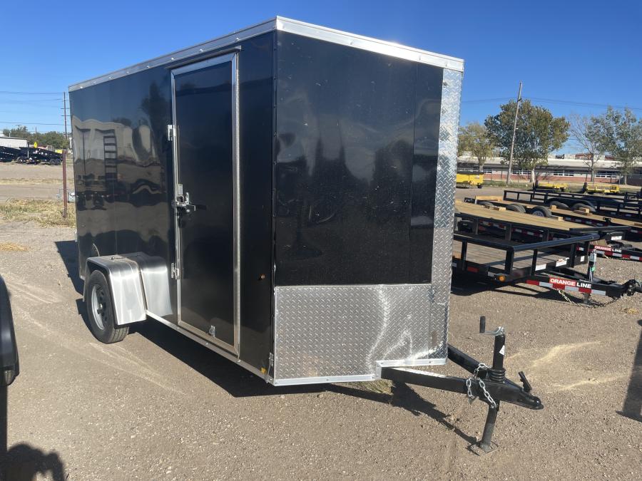 K721 6X12 XL SE ROUND TOP FRONT ENC CARGO TRAILER Image 1
