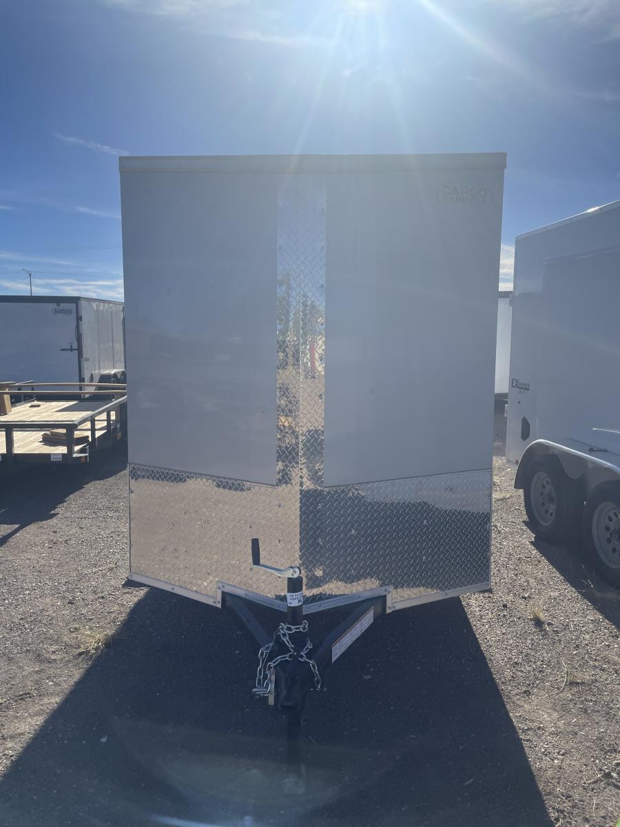 K721 6X12 XL SE ROUND TOP FRONT ENC CARGO TRAILER Image 0