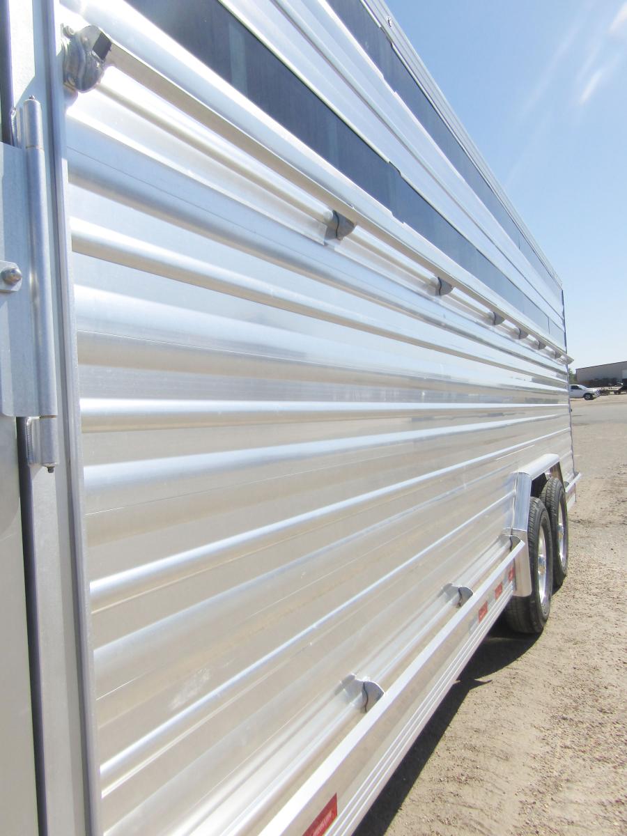 Cimarron LONESTAR 24x4 LIVESTOCK #16592 Image 27