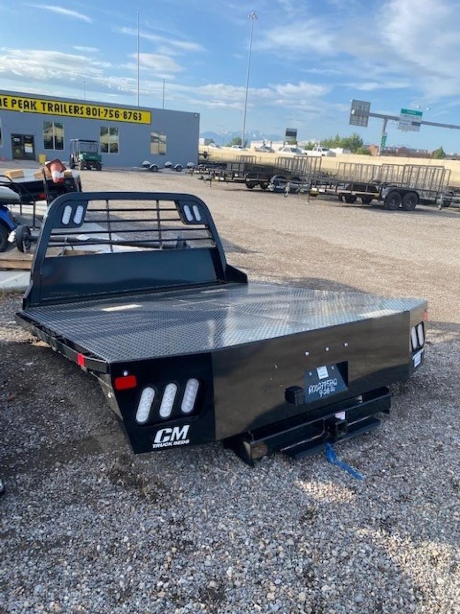 CM RD BED 8’6″ L X 97″ W X 58″ CA X 42″ RUNNERS image 0